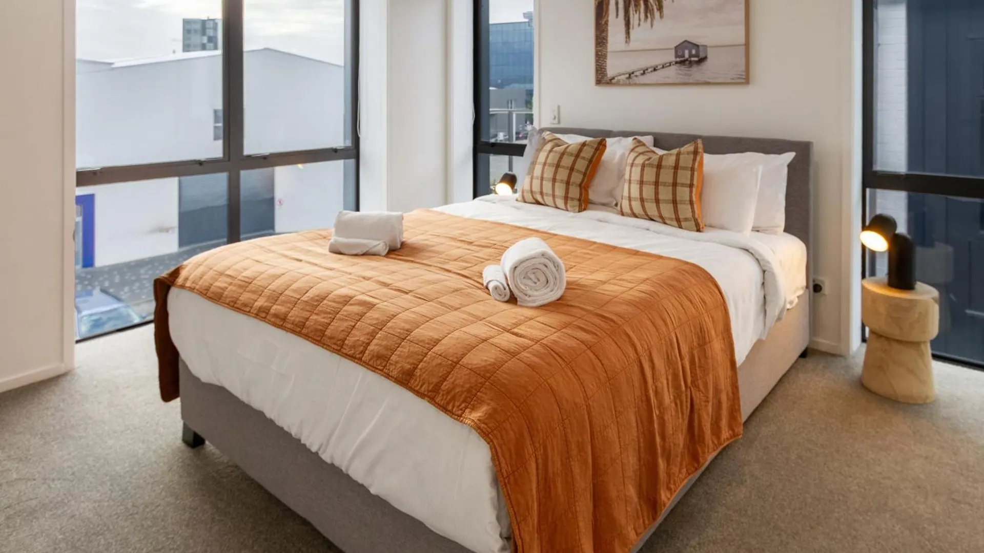 Discover Elegance - New Central Haven. 3 Bedroom Christchurch Nieuw-Zeeland